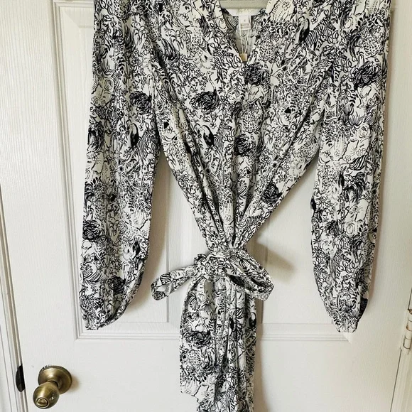 Lilly Pulitzer Olivine A-line Animal and Floral Print Long Sleeve Dress - Picture 2 of 14